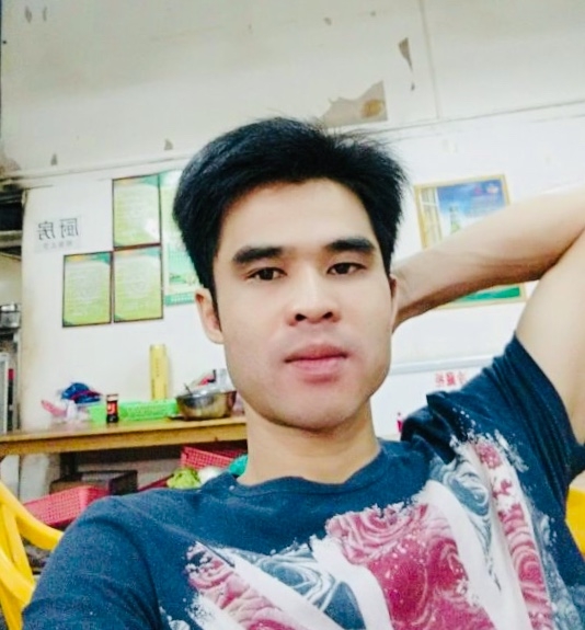 Huang的第一张照片--云浮认干亲服务网